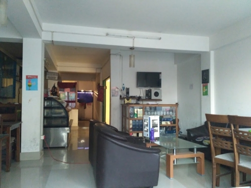 Yalamber Bar & Restaurant