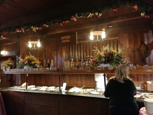 Billy Bob’s Buffet La Grange Country Western Saloon