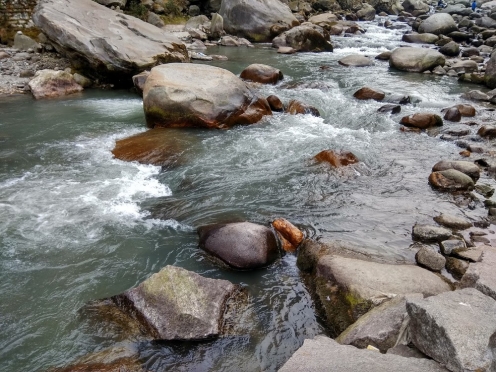 Hotel River Bank & Restaurant