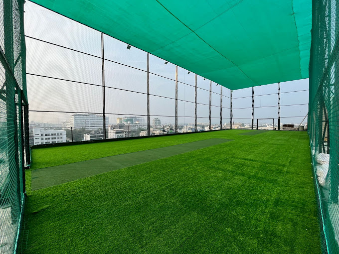 Reverso Turf (The Hub) | Indore | TurfBooking