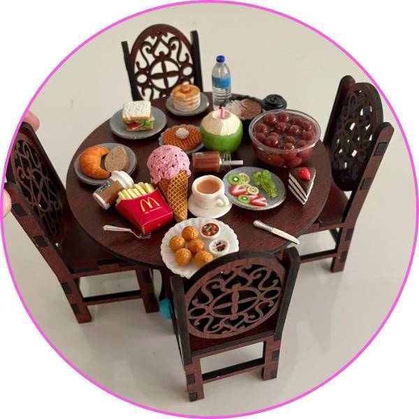 Miniature8