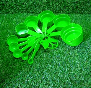 A Handy 11 Piece Measuring Cup Set for Easy Cooking and Baking