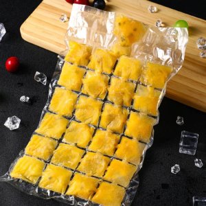 Disposable Ice Cube Bags: Stackable EasyRelease Ice Cube Mold Trays with SelfSeal for HassleFree Freezing. Ideal for Keeping Cocktails Food and  juice Cool