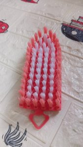 VERSATILE PLASTIC CLEANING BRUSH FOR HOME KITCHEN AND BATHROOM USE