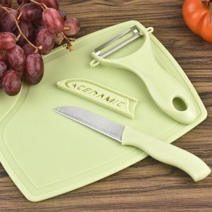3PIECE CLASSIC STAINLESS STEEL KNIFE SET WITH GREEN PLASTIC KITCHEN PEELER COMBO