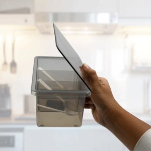 Seasoning Box with 3 Divided Compartments and Lid: Ideal for Serving Spices in Bars Restaurants Coffee Shops and Hotels