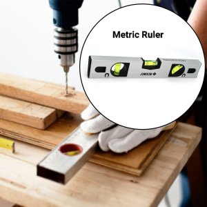 30 CM METRIC RULERS MADE OF ALUMINUM ALLOY WITH MAGNETIC TORPEDO LEVEL.