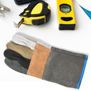 ONE PIECE OF INDUSTRIALSTRENGTH LEATHER GLOVE FOR HEAVYDUTY WELDING FEATURING INNER LINING AND EXCEPTIONAL HEAT AND ABRASION RESISTANCE.