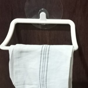 Towel holder