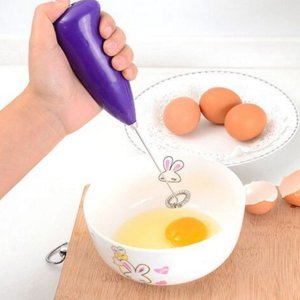 HAND BLENDER FOR EFFORTLESS MIXING AND BLENDING IN HOMEMADE RECIPES