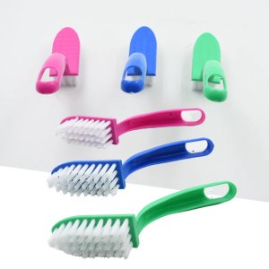 Kitchen Cleaning Brushes  3Piece Set for Tackling Various Cleaning Tasks: From Fish to Vegetables and Utensils to Fruits