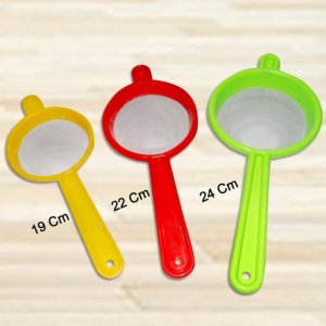 PACK OF 3 PLASTIC TEA AND COFFEE STRAINERS FOR MULTIPLE USES