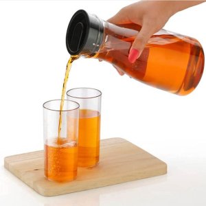 1 LITRE TRANSPARENT WATER JUICE AND MILK JUG WITH LID MULTICOLOUR