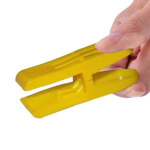 PACK OF 12 MULTICOLORED PLASTIC DOUBLEPIN CLOTH CLIPS