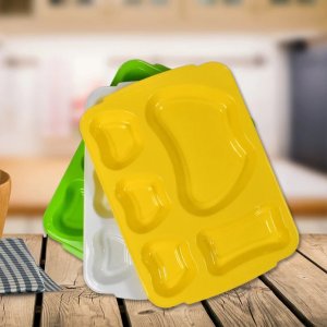 Unbreakable 5 compartment square Plastic Food Plates