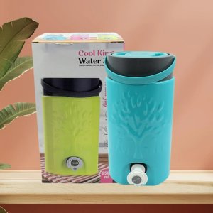 Sturdy handle insulated water jug of 2500ml capacity