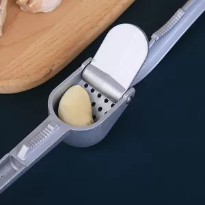 Aluminum garlic press tool easy to use with light weight without difficulty cooking baking kitchen tool