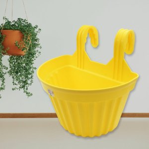 Multicolor Hanging Plastic Planters Indoor Outdoor Use