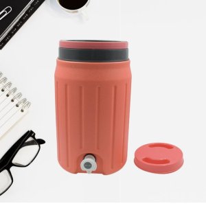 Insulated Water Jug with Sturdy Handle 7500ml Capacity