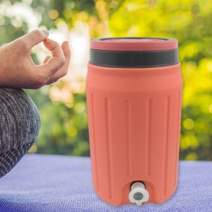 Insulated Water Jug with Sturdy Handle 7500ml Capacity