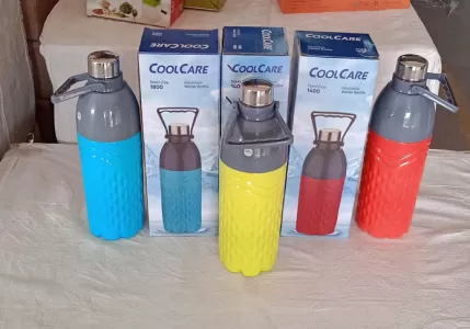 High Quality Plastic Sports Insulated Water Bottle with Handle  BPA Free and  Leak Proof