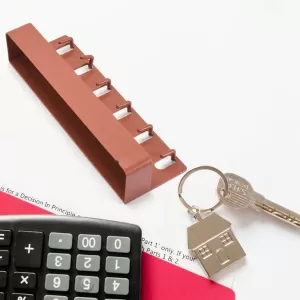 Key Holder and  Multiuse 6 Hook Stand for Home and Bathroom Organize Keys and Accessories