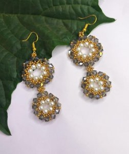 Handmade Elegant Dangle & Light Weight Beaded Earrings