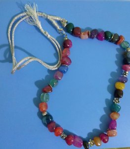 A Multi-coloured Agate Stone Necklace