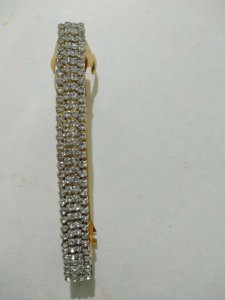 Sparkling  Silver Centre Clips