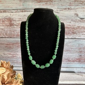 Alluring Green Agate Necklace