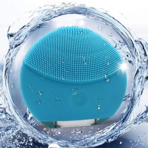 Silicone USB Facial Cleansing Brush And Face Massager