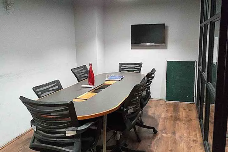spaceplexx vesu vesu coworking space 1241_293150.webp