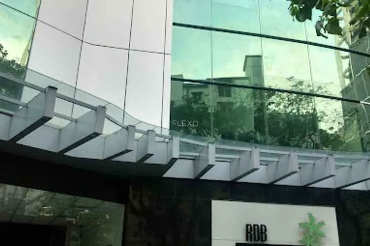 regus sector v sector v coworking space 1290_210894.webp
