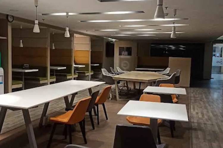 regus sector v coworking space 1290_724836.webp