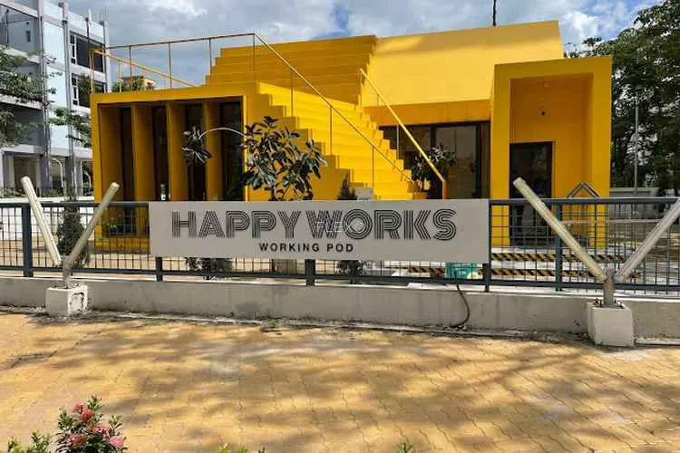 happy works 3 reckjoani reckjoani coworking space 1336_581537.webp