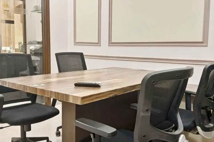 hour space colaba colaba coworking space 140_326641.webp