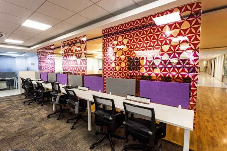 parexl workspaces sector 63 coworking space 1513_119558.webp