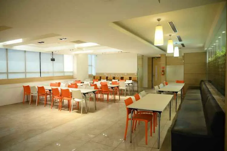 parexl workspaces sector 63 sector 63 coworking space 1513_721252.webp