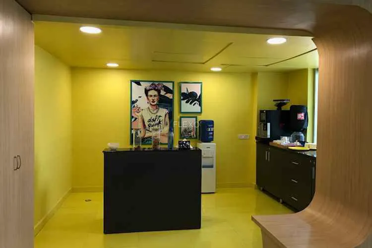 synq work sector 38 sector 38 coworking space 1548_504846.webp
