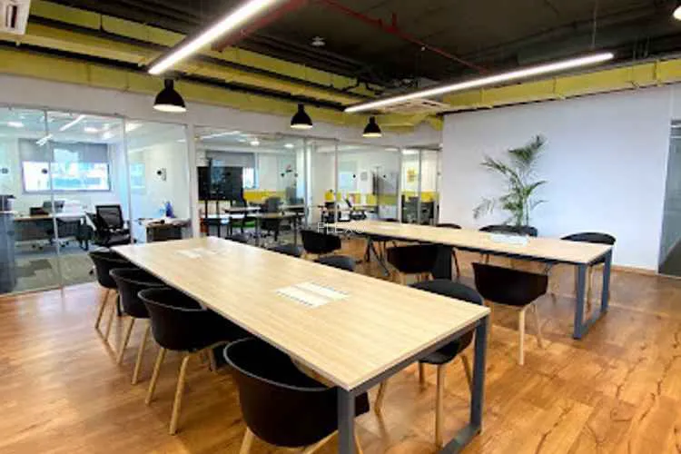 plus offices sector 67 sector 67 coworking space 1552_378155.webp