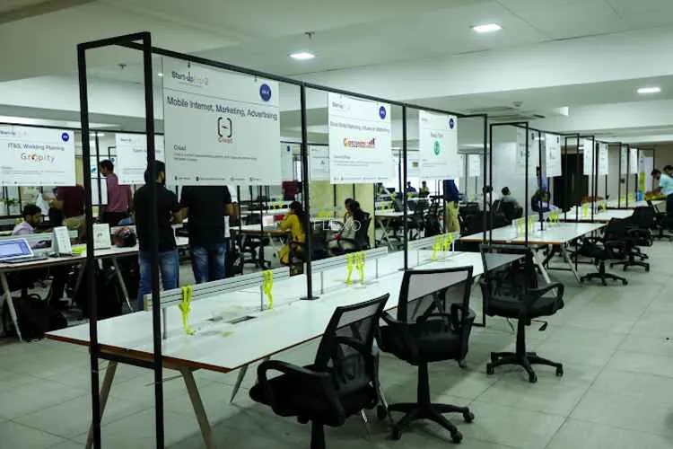gowork sector 20 sector 20 coworking space 1575_590932.webp