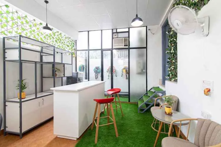 oahfeo workspaces sector 46 coworking space 1613_256802.webp