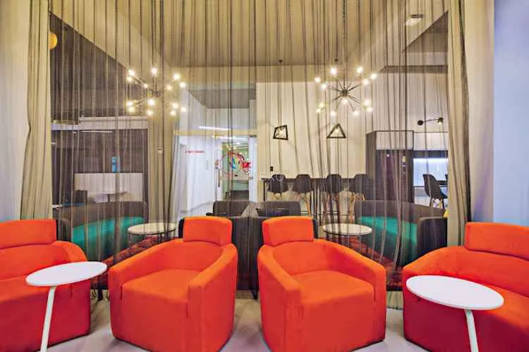 awfis sector 53 coworking space 1616_689323.webp