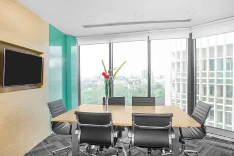 regus teynampet coworking space 1625_614758.webp