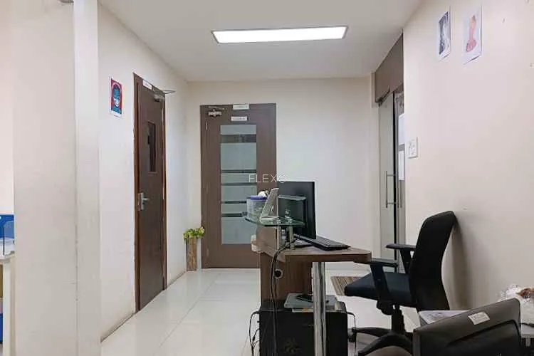 crizone business centre mogappair east coworking space 1651_280478.webp