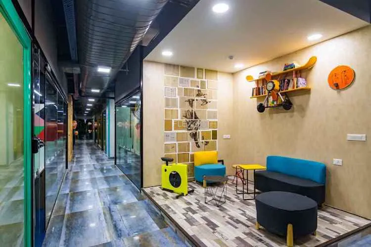 isprout guindy guindy coworking space 1655_212140.webp