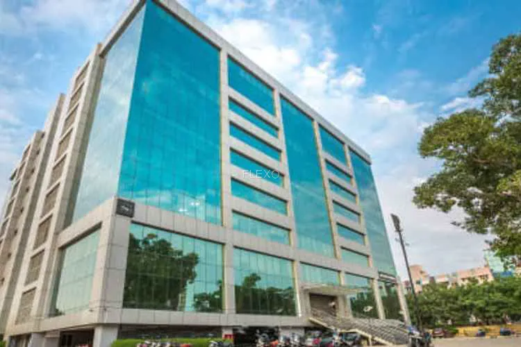 regus vadapalani vadapalani coworking space 1698_604812.webp
