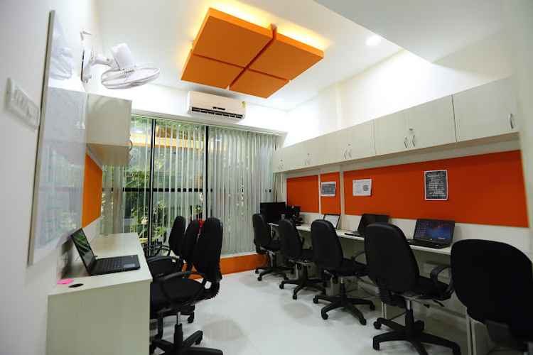 reach offices alwarpet alwarpet coworking space 1718_583258.jpeg