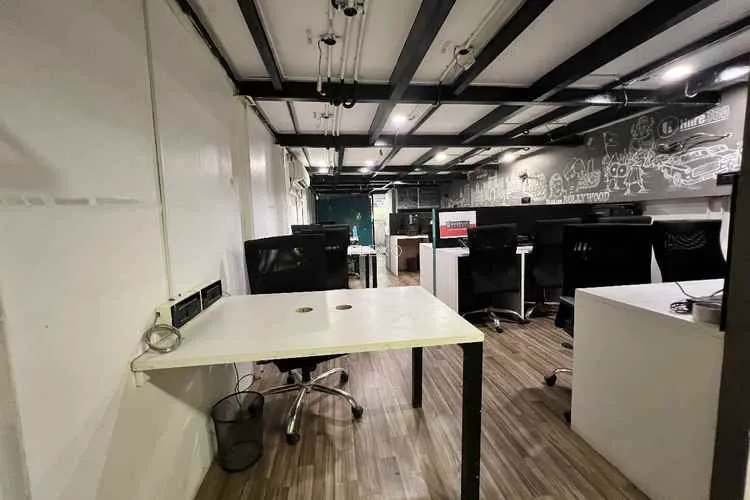 bring your own business lower parel lower parel coworking space 173_664214.webp