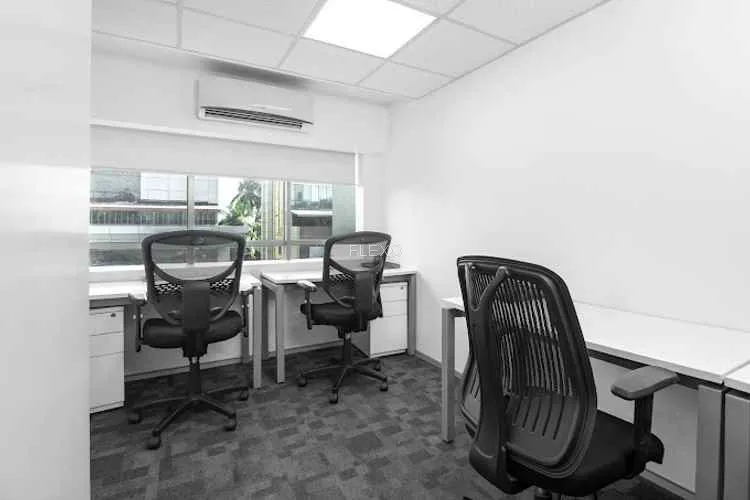 regus juhu juhu coworking space 1811_453578.webp